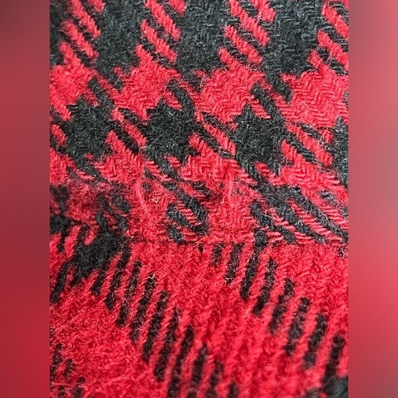 Woolrich Red Plaid 100% Cotton Jacket. - Picture 10 of 14